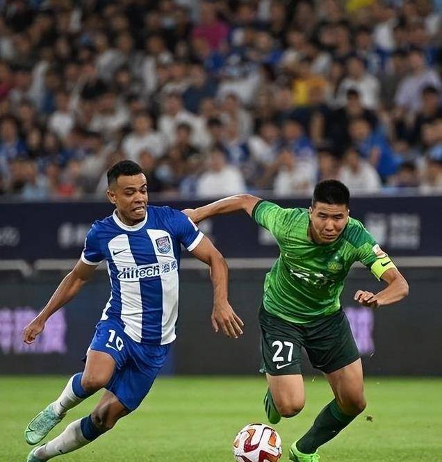 武汉三镇迎德甲关键赛,国际比赛日绝杀压哨,更衣室稳定,赛程密集仍需轮换(武汉市小马过河足球俱乐部) 武汉三镇迎德甲关键赛,国际比赛日绝杀压哨,更衣室稳定,赛程密集仍需轮换(武汉市小马过河足球俱乐部)